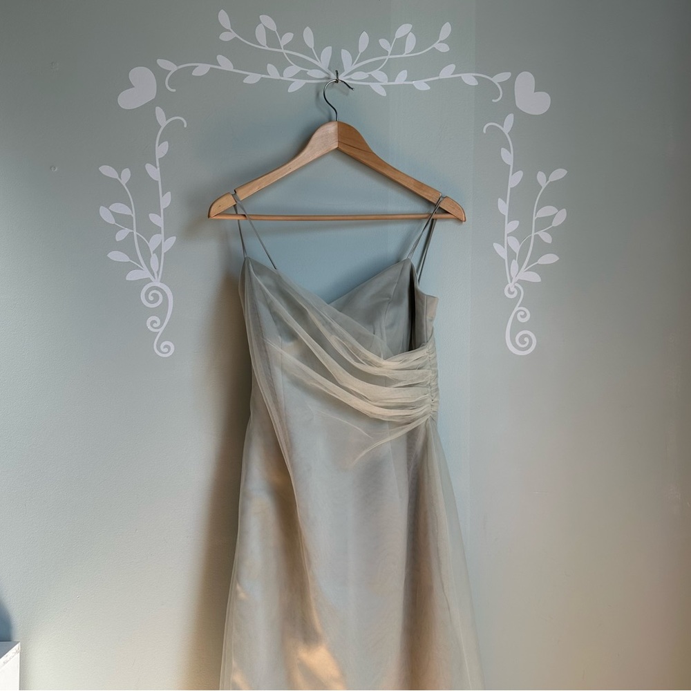 Silver Watters & Watters Prom Dress in size US M